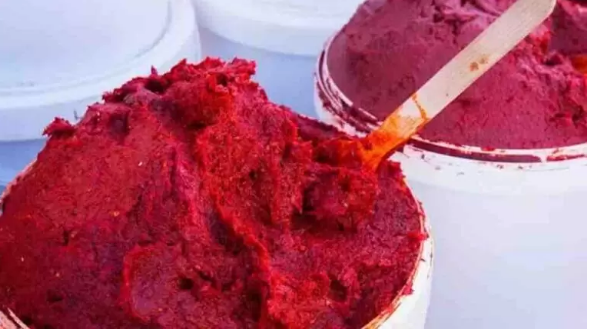Salça diye millete ba’kın ne yedirmişler..