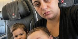 Eşim Emre ve ben, 18 aylık ikizlerimiz Asya ve Furkan