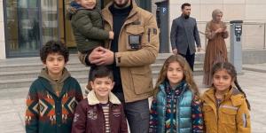 29 yaşında bekar bir adam,